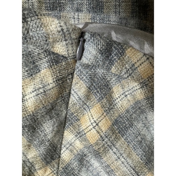 Pendleton 100% Virgin Wool Plaid Skirt Grey Pleaded Size 6 Knee Length - Picture 5 of 6